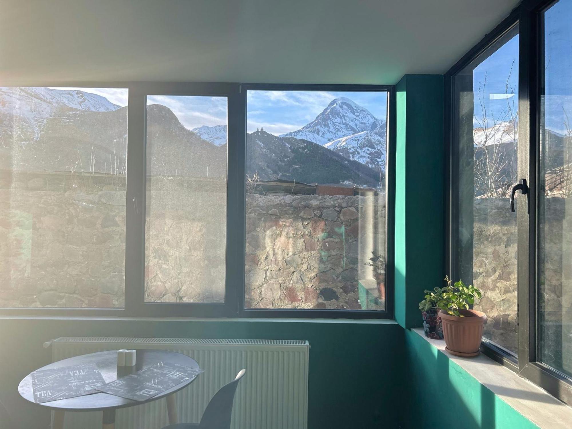 Shushabandi Kazbegi Hotel Kültér fotó