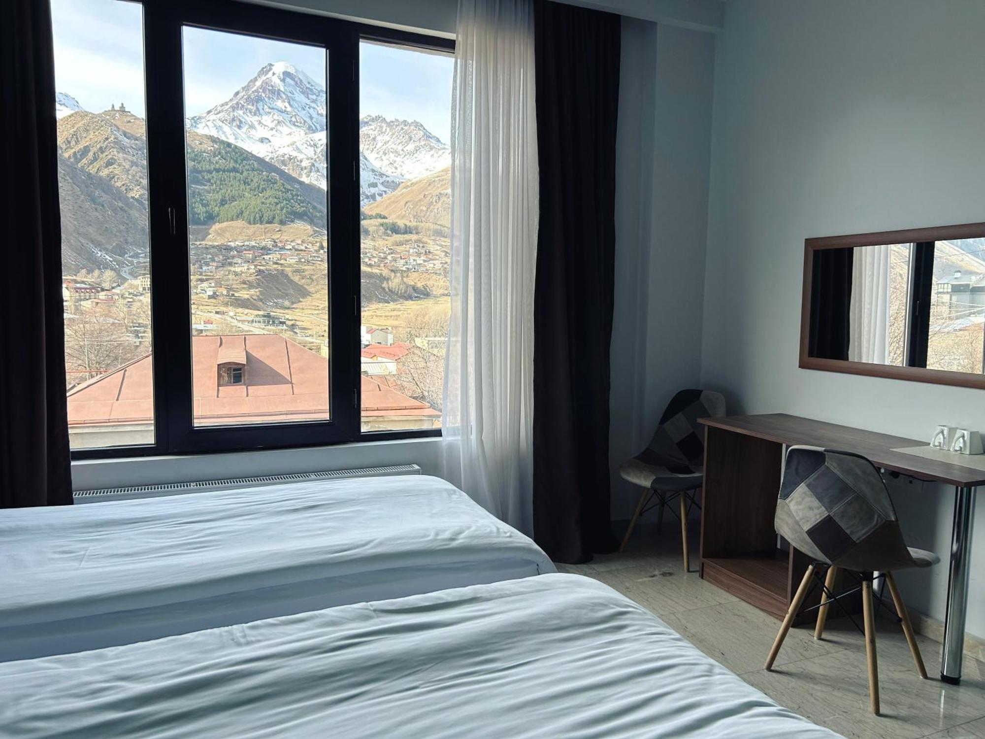 Shushabandi Kazbegi Hotel Kültér fotó